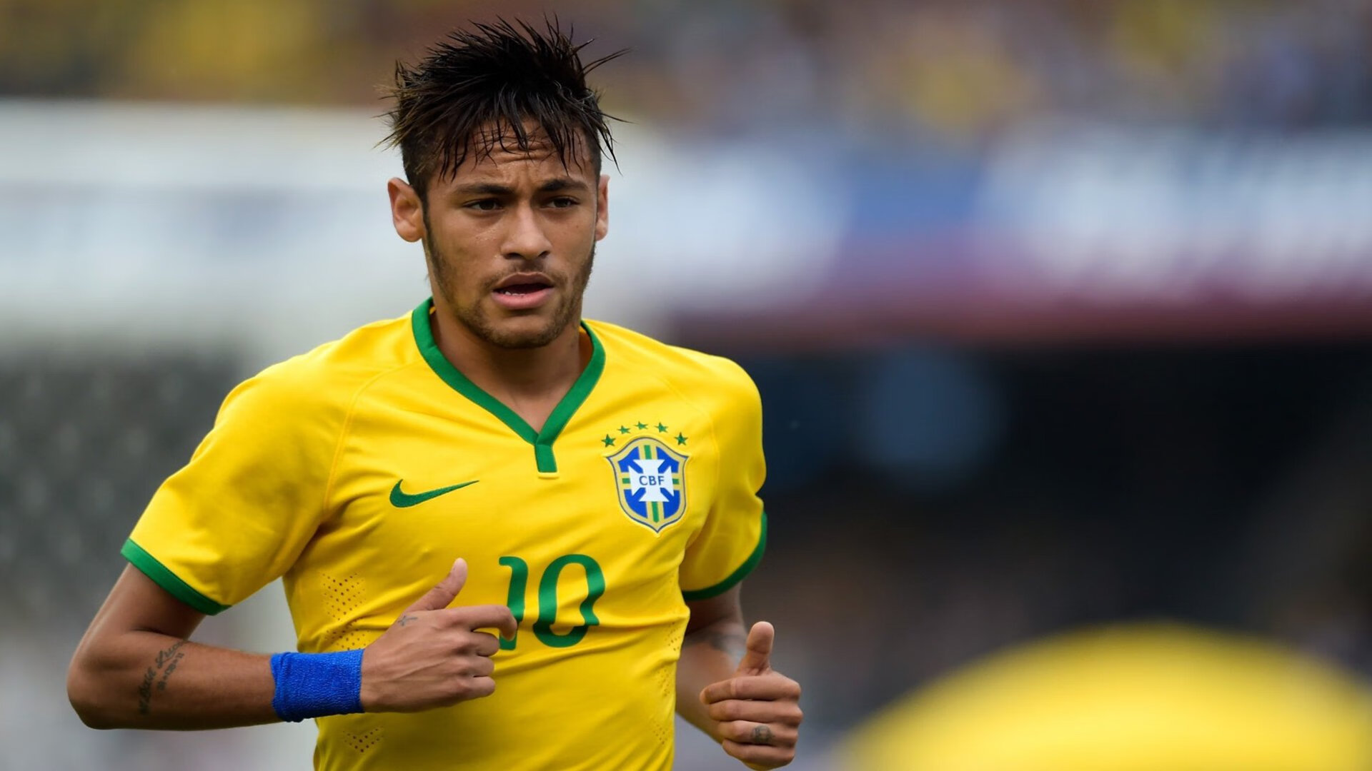 _都市水上运动节：享受夏日水中乐趣_，水上运动之都